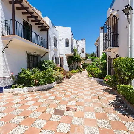 Nueva Townhouse *