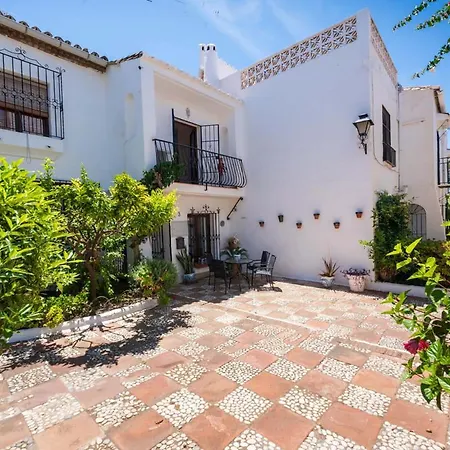 Nueva Townhouse * נרחה