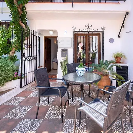 Nueva Townhouse בית נופש