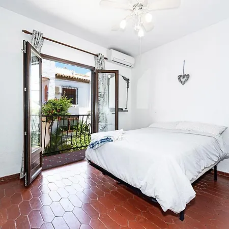 Nueva Townhouse נרחה