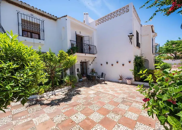 Nueva Townhouse * نيرخا