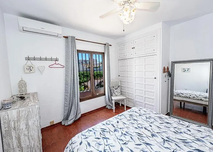 Nueva Townhouse * نيرخا