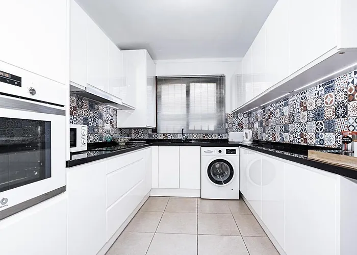 بيت للعطل Nueva Townhouse